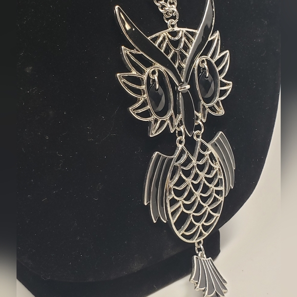 23.5" Vintage Silver-Tone Owl Necklace - Picture 9 of 11